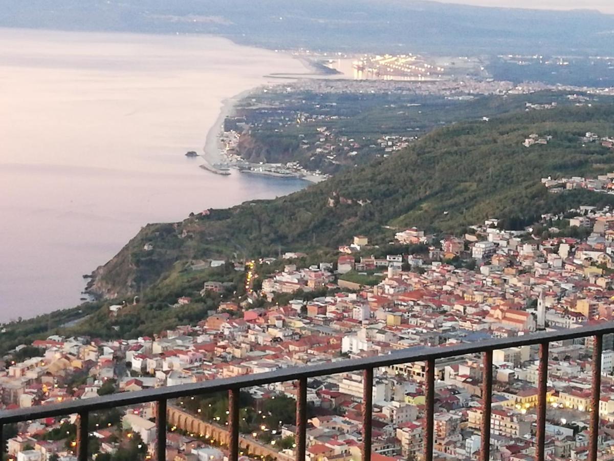 B&B Centro Storico 900 Palmi Buitenkant foto