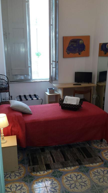 B&B Centro Storico 900 Palmi Buitenkant foto